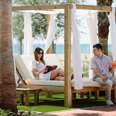 Tahiti Playa 4* Santa Susanna