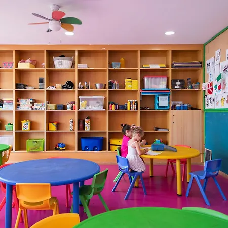 Szálloda Tahiti Playa 4*