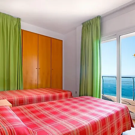 Tahiti Playa Отель 4*